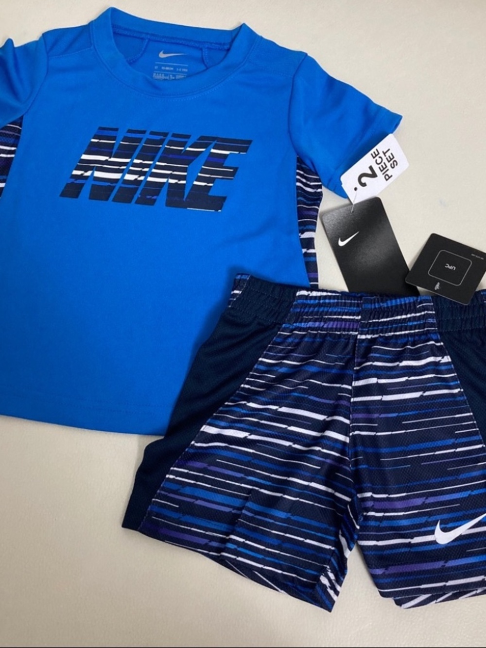 Nike Little boys 2-piece shorts outfit 2076 - Picture 2 of 5
